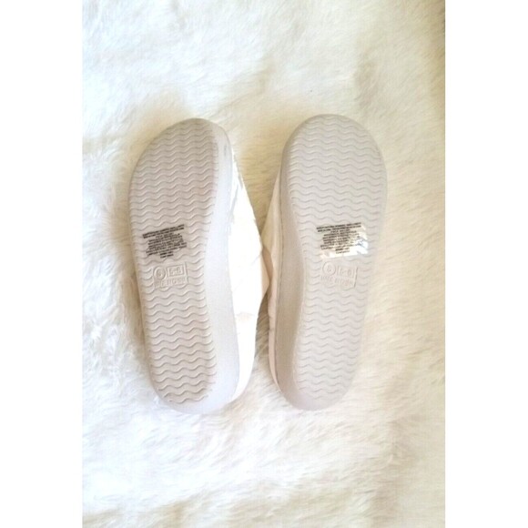 Velveteen Memory Foam Lined Slippers (Size Small / 5-6) White Color Only ~ NEW!! - Picture 3 of 8
